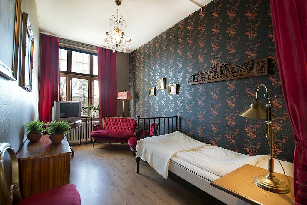 Hotell Aina Kvissleby Szoba fotó